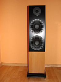 Sloupové reprosoustavy s reproduktory HRB a HRT